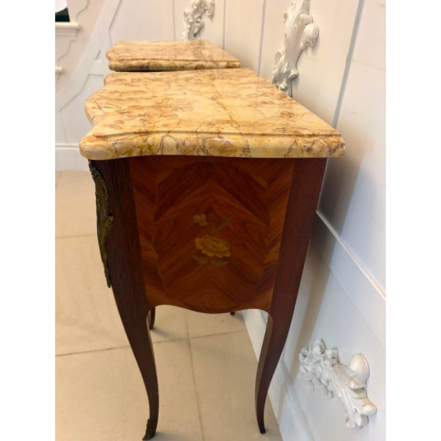 Brown Antique French Kingwood Marquetry Marble Top Nightstands, 1920, Set of 2 For Sale - Image 8 of 18