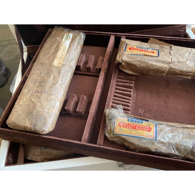 New 1980s Silver Flatware,72 Pieces Set , Leighton. For Sale - Image 9 of 17