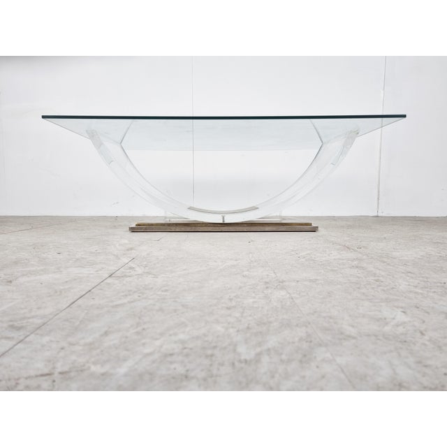 1970s Acrylic Glass and Brass Arch Coffee Table, 1970s For Sale - Image 5 of 12