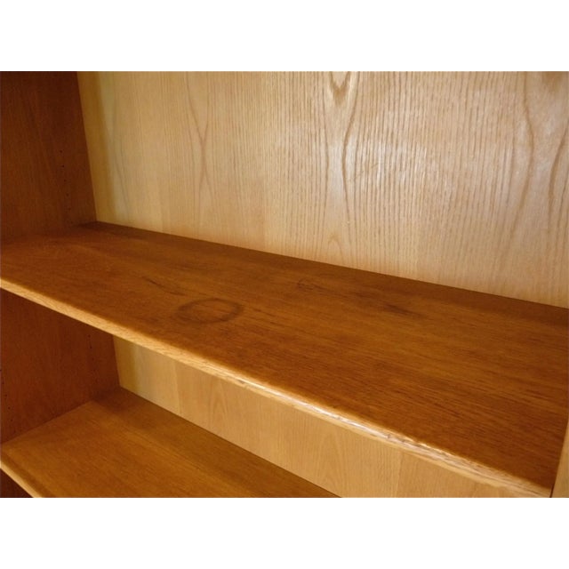 Danish RY-100 Oak Modular Cabinet by Hans J. Wegner for RY Møbler, 1950s For Sale - Image 12 of 18