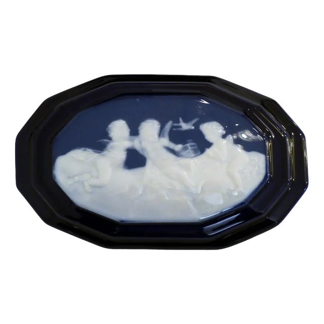 Large Box with Cameo Style Decoration in Porcelain by Camille Tharaud, Limoges, 1940s For Sale