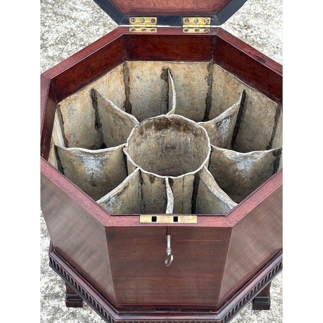 18th Century George III Octagonal Mahogany Wine Cooler For Sale - Image 9 of 11