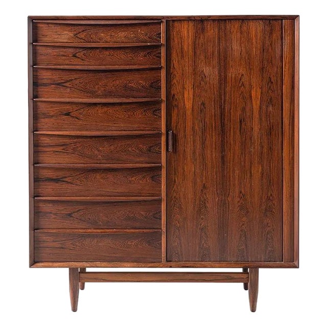 1950s Svend A. Madsen Dresser in Rosewood for Falster Møbelfabrik, Denmark. For Sale
