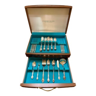 Oneida Community Affection Silverplate 59 Pc Flatware Set W/ Chest For Sale