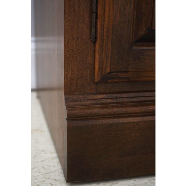 Ethan Allen Maple 2 Door China Cabinet For Sale - Image 11 of 18
