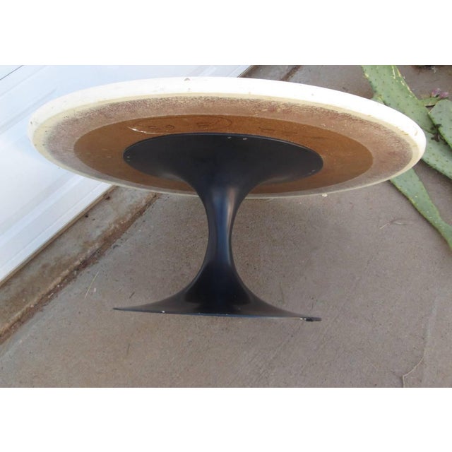 Metal Burke Mid Century Modern Round Tulip Base Coffee Table For Sale - Image 7 of 9