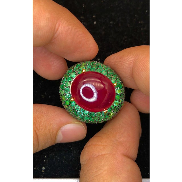 Art Deco Bochic "Orient" Natural Emerald & Ruby Cocktail Ring Set In 18K Gold & Silver For Sale - Image 3 of 12