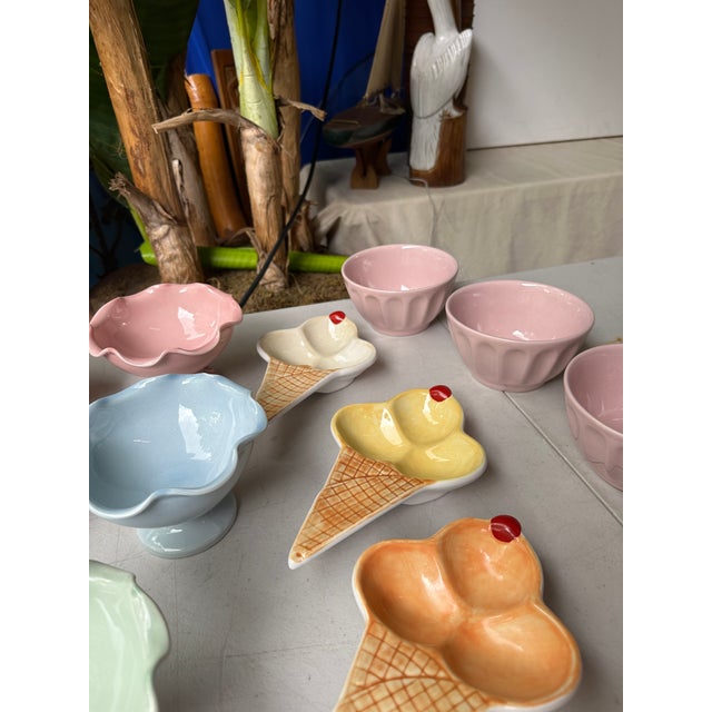 Large 1970s Ice Cream Serving and Dining Bowls Collection- 23 Pieces For Sale - Image 10 of 12