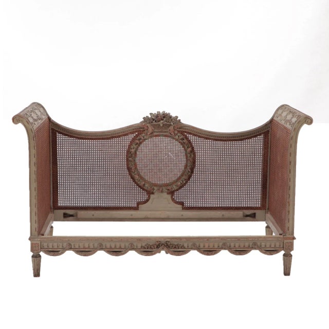 Late 19th Century French Directoire Painted Cane Daybed For Sale - Image 11 of 11