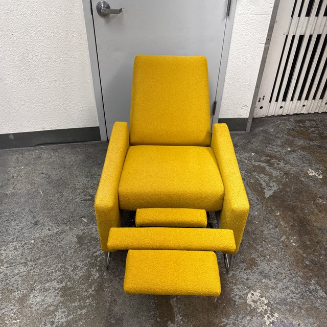 Jeffrey Bernett for Design Within Reach Flight Recliner For Sale - Image 9 of 12