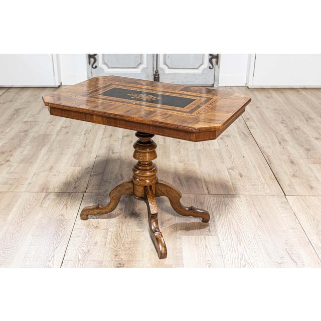 Italian 19th Century Walnut and Mahogany Center Table with Floral Marquetry For Sale In Atlanta - Image 6 of 15
