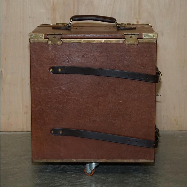 Vintage Leather Car Trunk Drinks Picnic Decanter Set from Holden, Set of 5 For Sale - Image 9 of 18