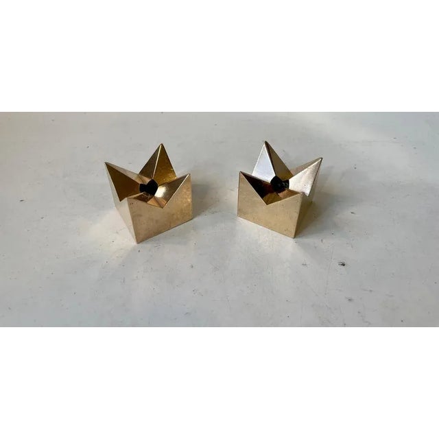 Krona Candlesticks in Brass by Pierre Forssell for Skultuna, 1960s, Set of 2 For Sale - Image 4 of 8