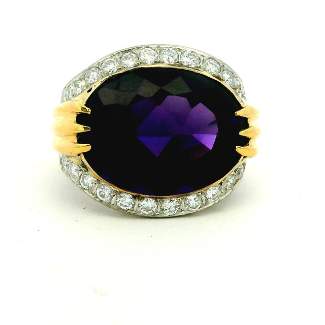 1960s Trio Italian 18k Gold Amethyst and Diamond Cocktail Ring, Size 6 For Sale - Image 11 of 14
