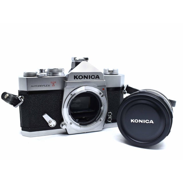 1960's Konica Autoreflex T 35mm SLR Camera With Hexanon 52mm Lens With Original Shoulder Starp For Sale - Image 6 of 11