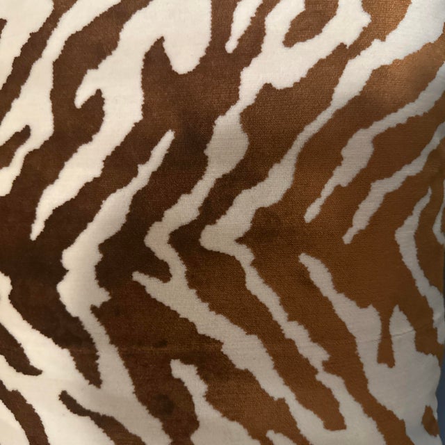 Handcrafted decorative pillow case, Ginger/cream zebra velvet front and off white linen back, 14”X20”, Invisible zipper....