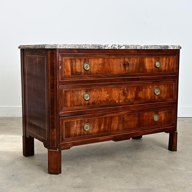 French 19th Century Mahogany Marble-top Commode For Sale In Baton Rouge - Image 6 of 16