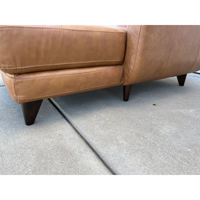 Ashcroft Furniture Co. Mid Century Modern Inspired Brown Leather Chaise Lounge For Sale - Image 10 of 13