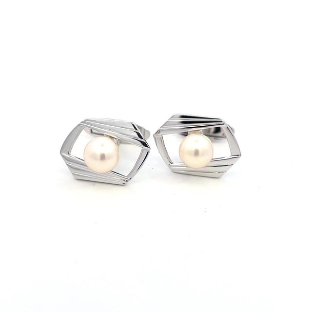 Mikimoto Estate Akoya Pearl Cufflinks Silver 7.5 mm, 2 pieces For Sale - Image 4 of 11