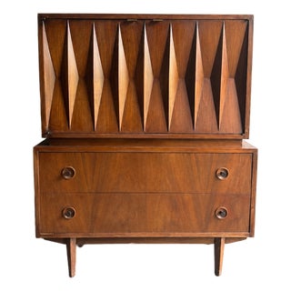 American of Martinsville Gentleman’s Cabinet | Wardrobe Armoire | Vintage Mid Century Modern MCM For Sale