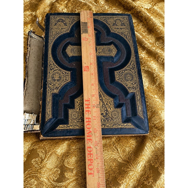 Traditional Douay-Rheims Haydock Commentary Leather Bound Family Bible 1884 For Sale - Image 3 of 3
