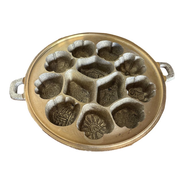 1980s Kuih Bahulu Mold Brass Vintage Kueh Baulu Mold Kitchen Decor For Sale