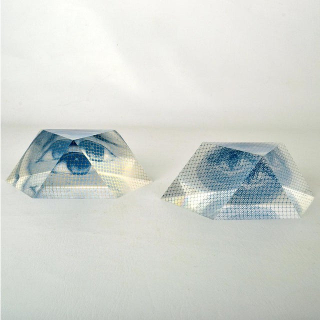 Italian Surrealist Paperweights with Eyes in Acrylic, 1990s, Set of 2 For Sale - Image 6 of 18
