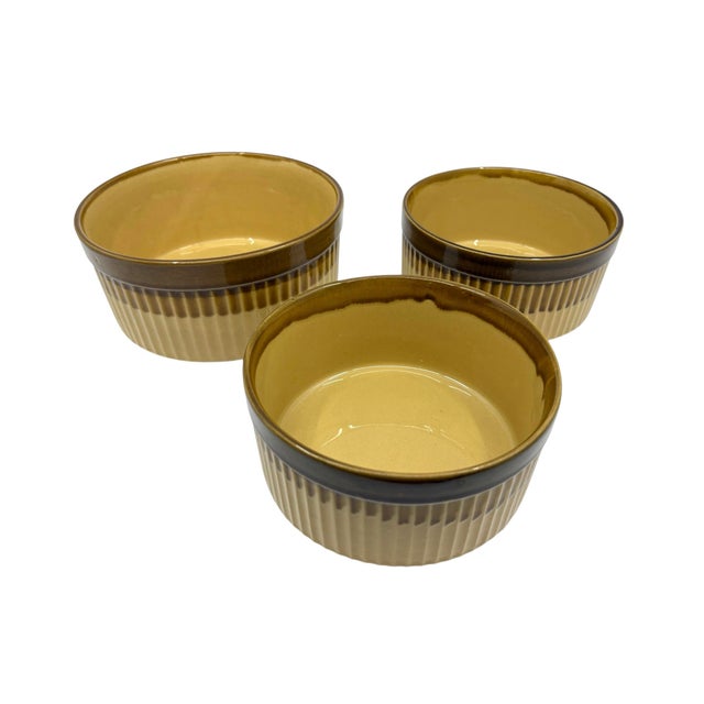 T. Green Mid Century Stoneware Serving / Mixing Bowls Made in England- a Set of 3 For Sale - Image 4 of 10