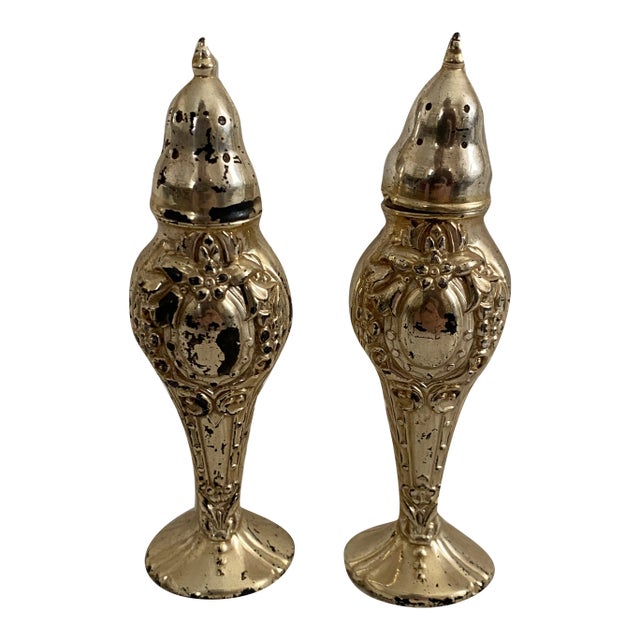 Vintage Old South Wma Rogers Oneida Ltd Silverplate Salt & Pepper Shakers- a Pair For Sale