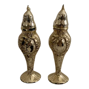 Vintage Old South Wma Rogers Oneida Ltd Silverplate Salt & Pepper Shakers- a Pair