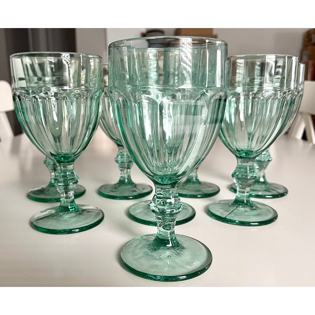 This lovely set of 8 tall vintage goblets in 'Spanish Green' (Aqua), are perfect for Summer entertain. Made by Libbey...