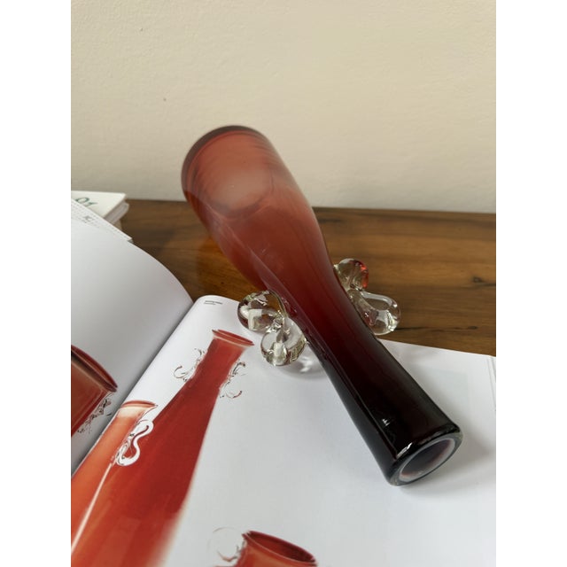 1980s Ruby Red Bottle Vase with Applied Clear Glass Wings by Jerzy Słuczan-Orkusz for Huta Szkła Tarnowiec, Poland, 1970s For Sale - Image 5 of 14