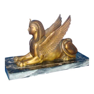 19th Century Egyptian Revival Grand Tour Bronze Model of a Winged Sphinx on Marble Base For Sale