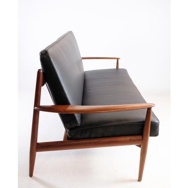 Model 118 2-Seater Sofa attributed to Grete Jalk, 1960 For Sale - Image 17 of 18