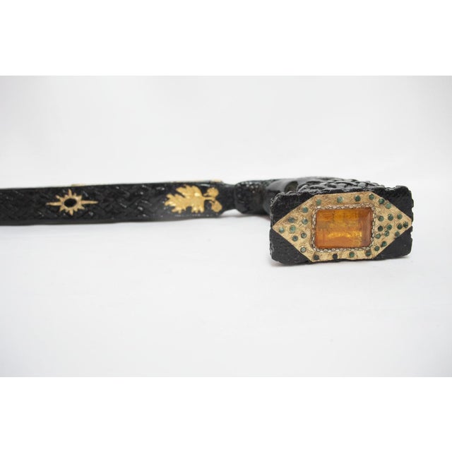 Alligator Carved Wood Gold Leaf Amber Inlaid Black Lacquer Walking Stick Cane For Sale In Portland, OR - Image 6 of 18