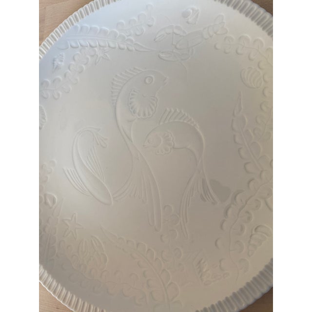 Mid-Century Modern 1930s Art Deco Syracuse China Viktor Schreckengost Shelledge Fish Plate For Sale - Image 3 of 12