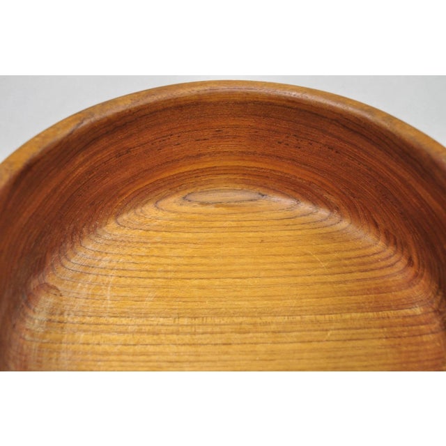Vintage Mid Century Danish Modern Carved Teak Wood Salad Fruit Bowl (A) For Sale - Image 10 of 13