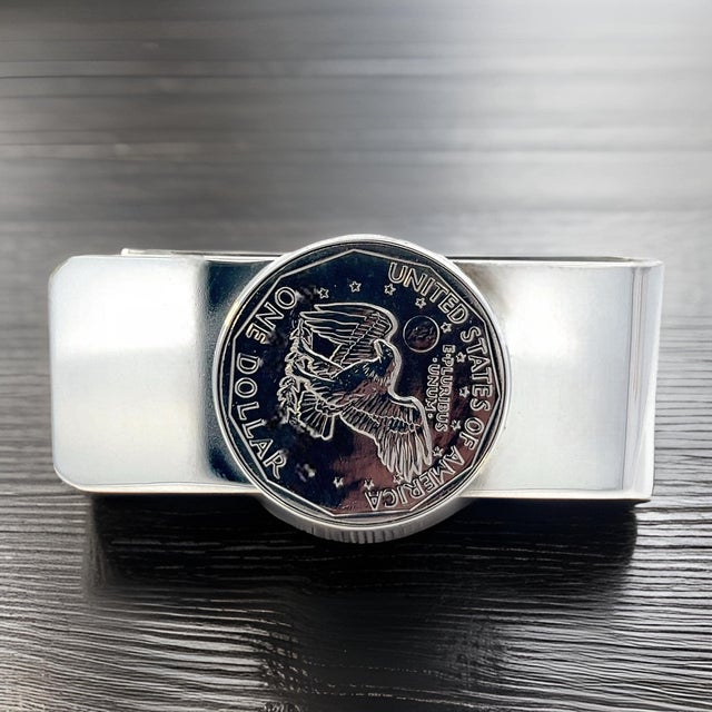 Contemporary 1990s Tiffany & Co Estate One Dollar Coin Money Clip Sterling Silver For Sale - Image 3 of 10