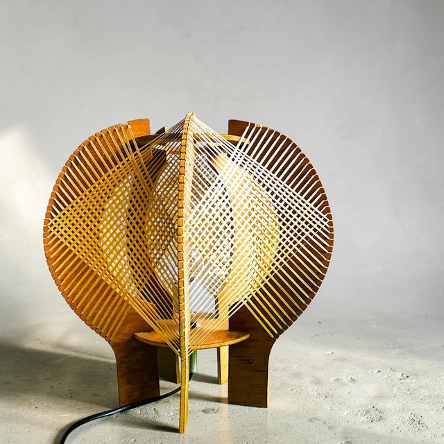 Mid-Century Portuguese Sculptural Wooden Table Lamp, 1960s For Sale - Image 11 of 11