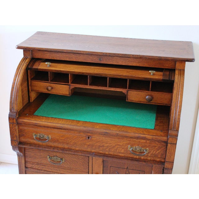 Brass Antique Quarter-Sawn Tiger Oak Roll Top Secretary Desk With Carved Floral Cabinet & Original Key, C. 1900–1915 For Sale - Image 8 of 17