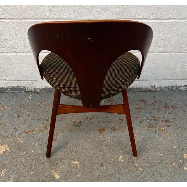 Wood Set of Four Unique Mid-Century Bentwood Dining Chairs For Sale - Image 7 of 12