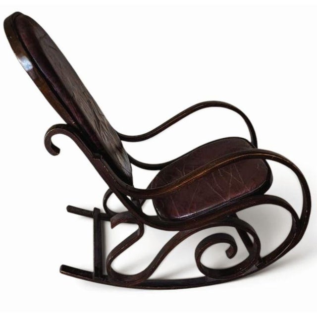 Timeless Artistry of 1970s Luigi Crassevig Bentwood Rocker - Experience sculptural comfort. Bring a masterpiece of Italian...
