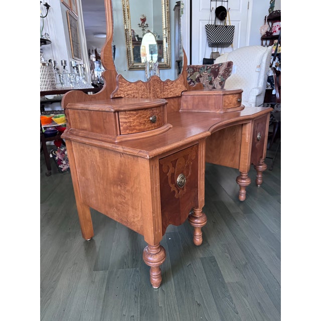 1930s Jacobean Revival Walnut and Figured Maple Vanity With Tall Arched Mirror For Sale - Image 9 of 11