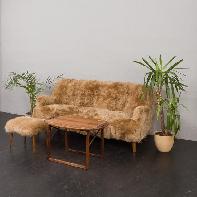 Three-Seater Sofa in Long Sheepskin by Peter Hvidt & Orla Mølgaard-Nielsen for Fritz Hansen For Sale - Image 13 of 14