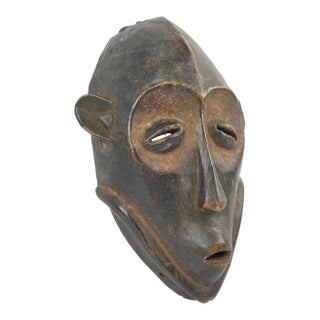Early 20th Century Bembe Alunga Mask For Sale