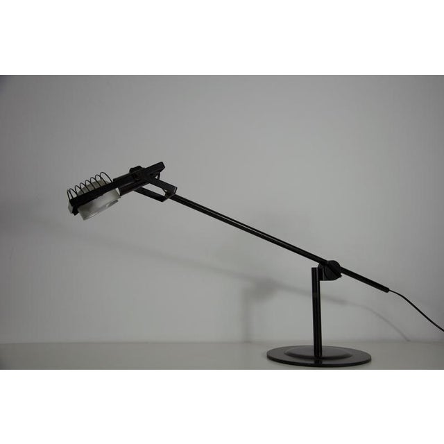 Artemide Table Lamp attributed to Ernesto Gismondi for Artemide, Italy, 1970s For Sale - Image 4 of 13