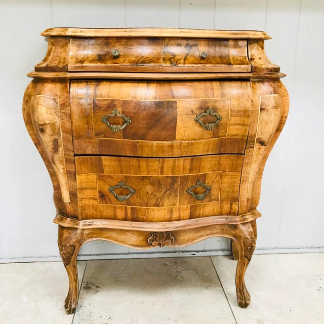 Vintage Italian Olive Walnut Burl Wood Bombe Commode For Sale - Image 10 of 10