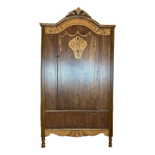 Early 20th Century Walnut Armoire For Sale