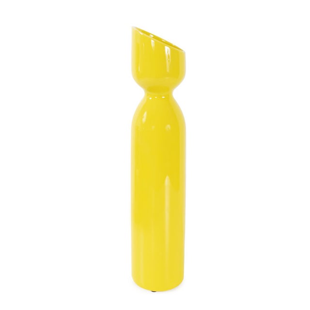 Introducing a striking and contemporary addition to your decor that radiates positivity and energy. This unique vase...