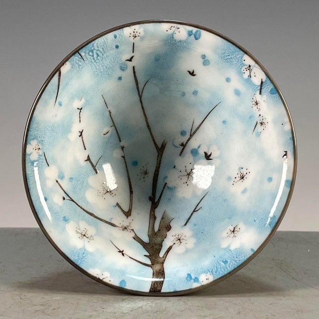 Blue & White Porcelain Bowl With Prunus Blossom Motif For Sale - Image 4 of 9